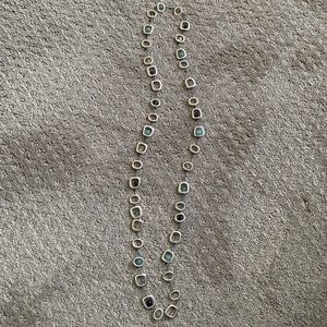 Long necklace with stone details